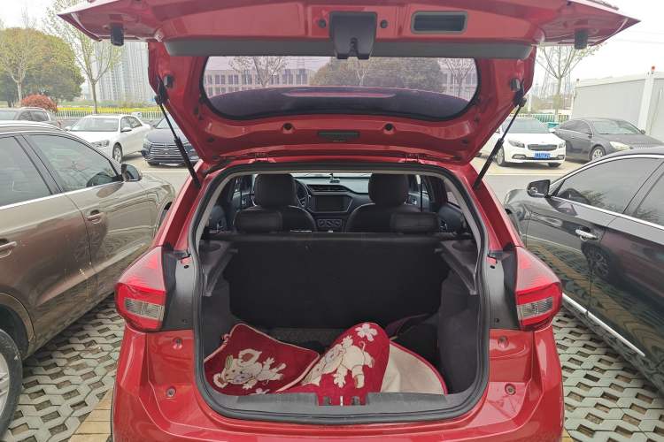 Used Chery Tiggo 3X 2018 1.5L Automatic Comfort Edition Trunk
