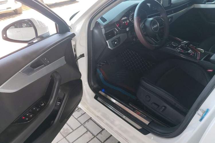 Used Audi A4L 2019 40 TFSI Ambition Version China V