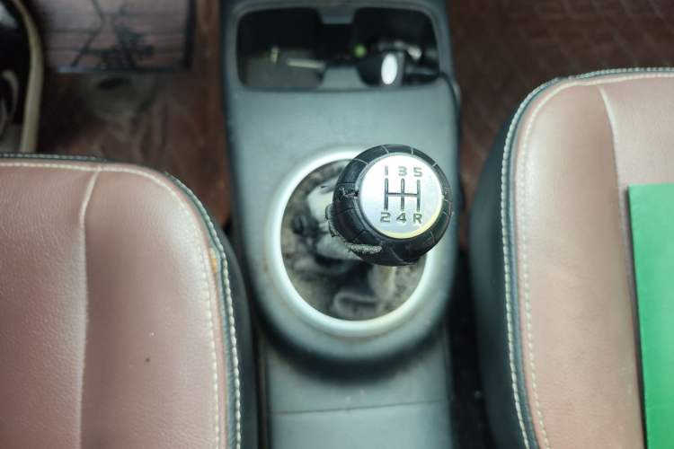 Used Suzuki SX4 2012 1.6L Manual Ruiqi Model