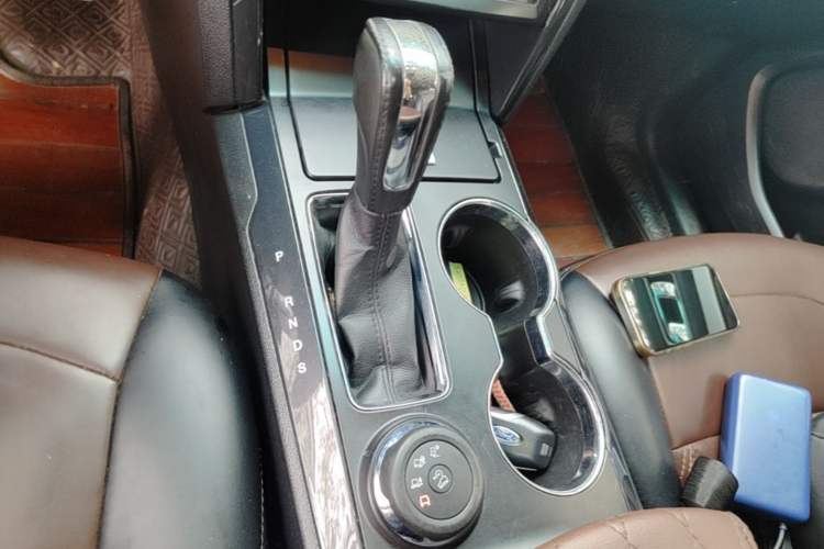 Used Ford Explorer 