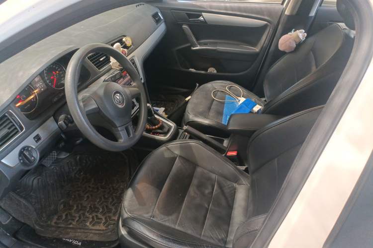 Used Volkswagen Gran Lavida 2013 1.4 TSI Automatic Comfort Model Left Front Seat