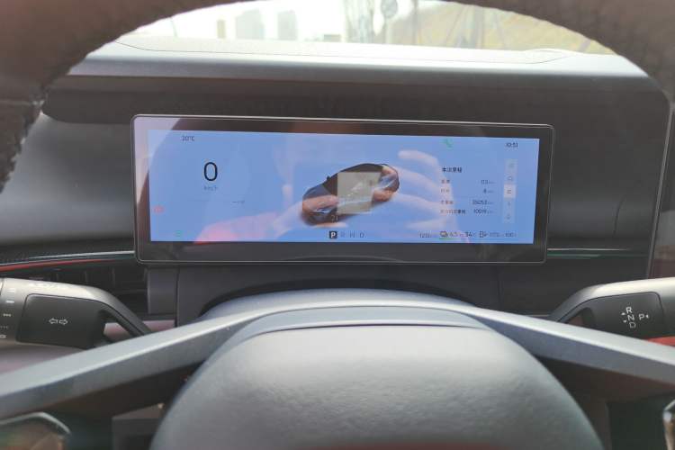 Used Lynk & Co 07 2024 EM-P 126 Long-Range Halo Instrument Cluster