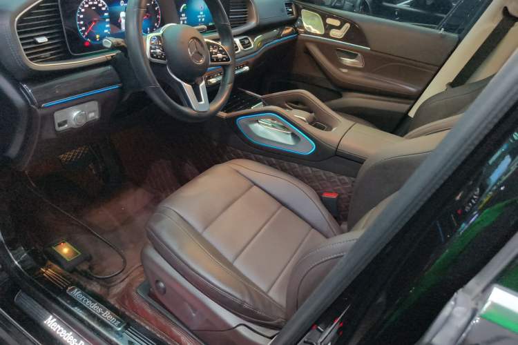 Used Mercedes-Benz GLE 2022 GLE 350 4MATIC Stylish Model Left Front Seat