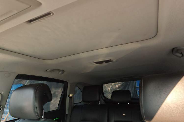 Used Chevrolet Captiva 2015 2.4L Two-Wheel Drive Urban Version 7 Seats
