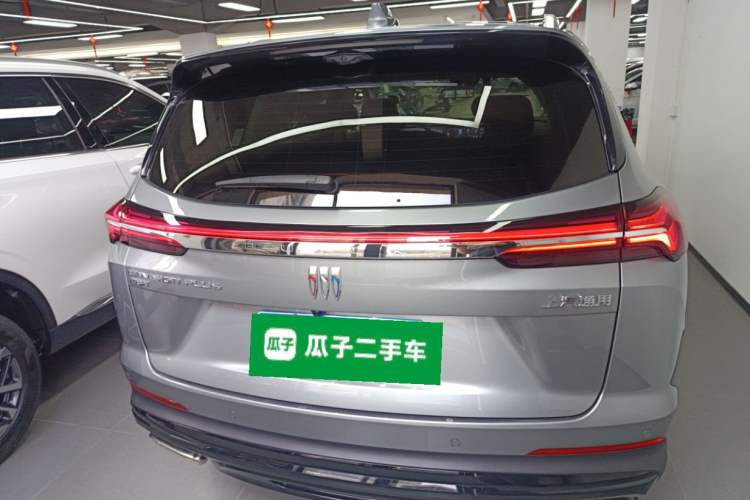 Used Buick Envision 2025 Encore Plus 28T Two-Wheel-Drive Platinum Edition