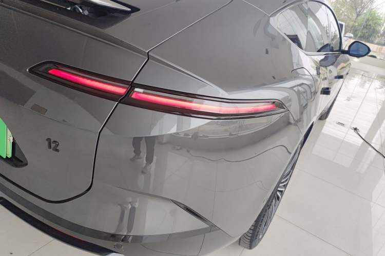 Used Avatr 12 2025 Ultra Extended-Range Edition