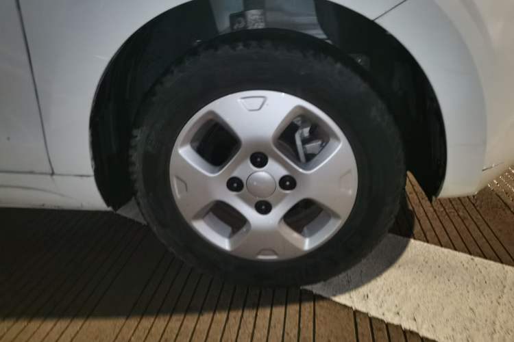 Used Roewe Clever 2021 302km All-Round Version