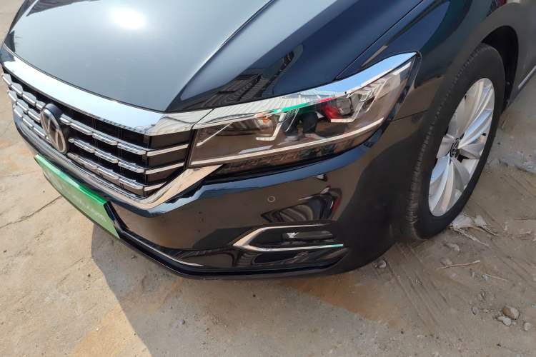 Used Volkswagen Passat 2020 Facelift 330TSI Elite Edition China VI Standard
