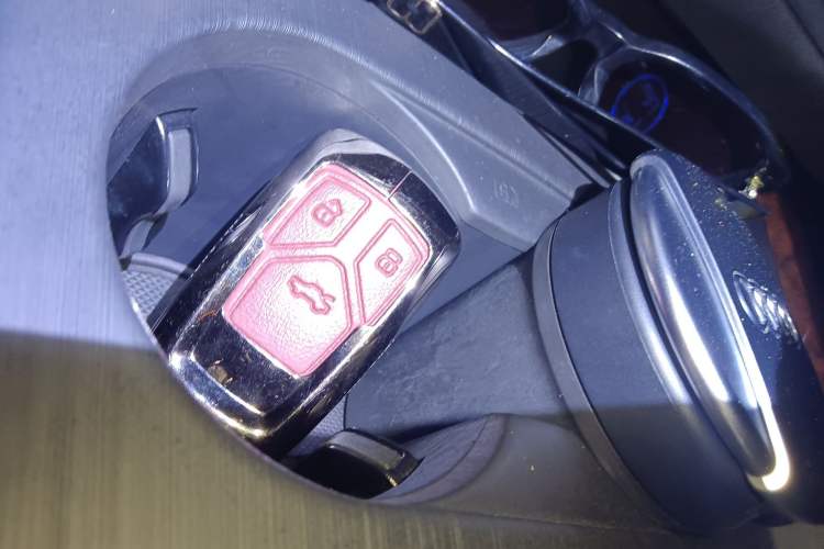 Used Audi A4L 2018 30th Anniversary Edition 45 TFSI quattro Individual Sport Edition
