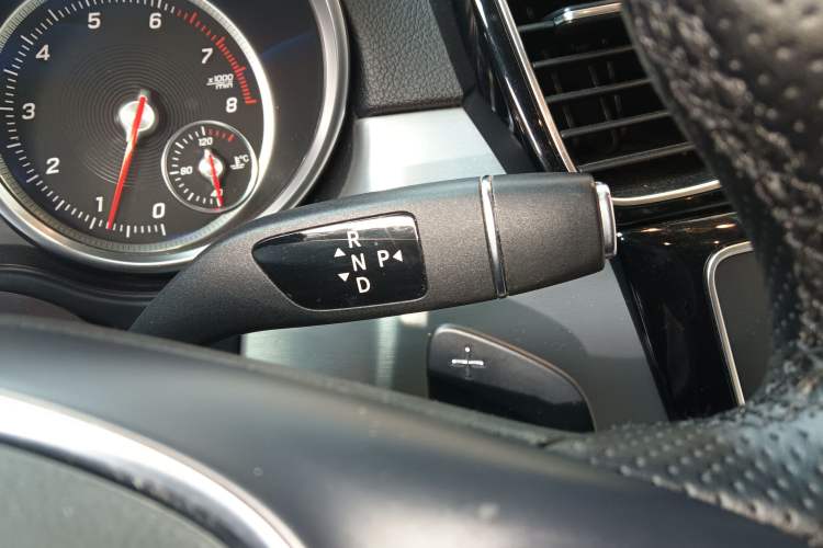 Used Mercedes-Benz GLE Coupe 2015 GLE 320 4MATIC Coupe SUV Gear Lever