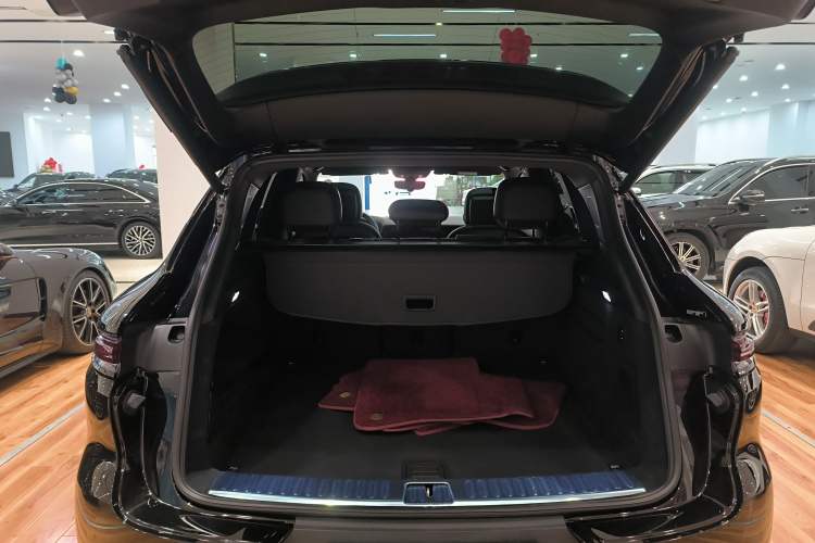 Used Porsche Cayenne 2024 Cayenne 3.0T Trunk
