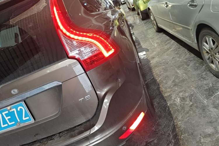 Used Volvo XC60 2016 T5 Smart Version
