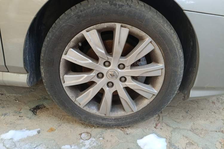 Used Renault Latitude 2013 Facelift 2.0L CVT Luxury Edition