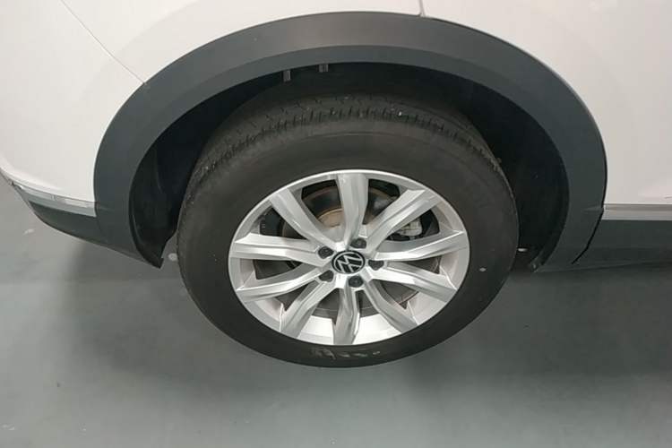 Used Volkswagen T-ROC 2022 280TSI DSG Two-Wheel Drive Elite PLUS