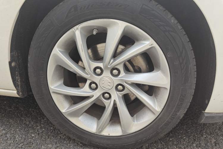 Used Buick Verano 2016 Hatchback 15S Automatic Ambition Model Right Front Wheel Hub
