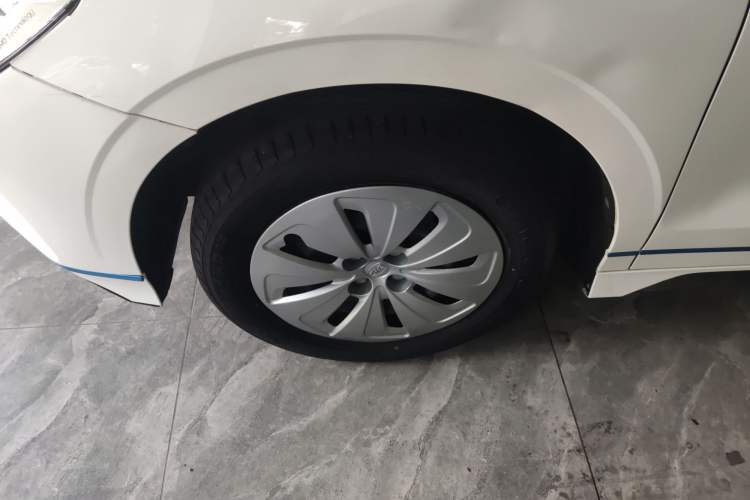 Used BYD e2 2021 Standard Model Left Front Wheel Hub