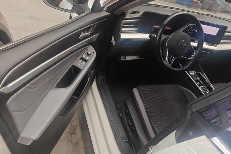 Used Volkswagen Lamando 2022 Lavida L 280TSI DSG Cool & Spicy Edition