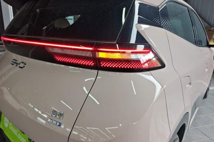 Used BYD Seagull 2025 Smart Drive Version 305 km Freedom Edition Right Rear Taillight