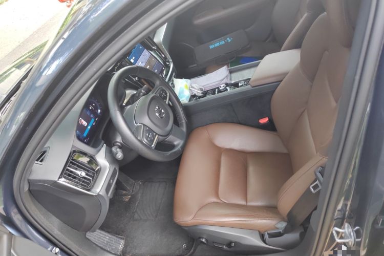 Used Volvo S60 2024 B4 Zhiyi Luxury Edition