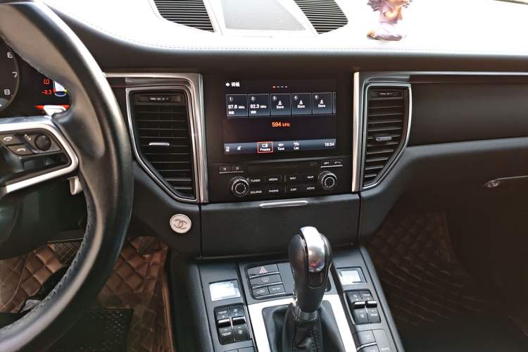 Used Porsche Macan 2017 Macan 2.0T
