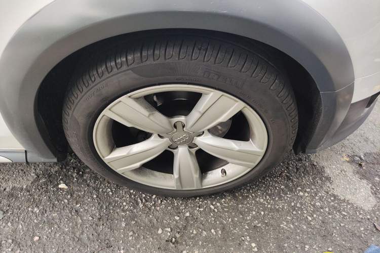 Used Audi A4 (Import) 2014 40 TFSI allroad quattro plus version