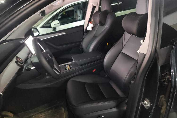 Used Tesla Model Y 2024 Rear-Wheel-Drive Version