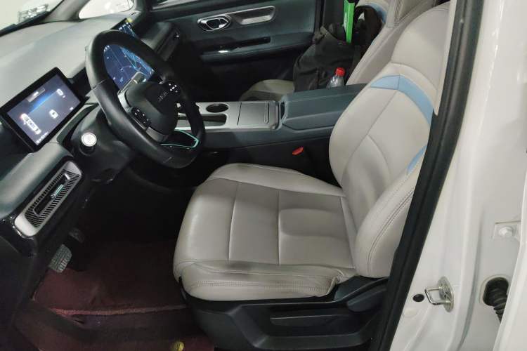 Used AION Y 2023 Plus 510 Enjoy Edition
