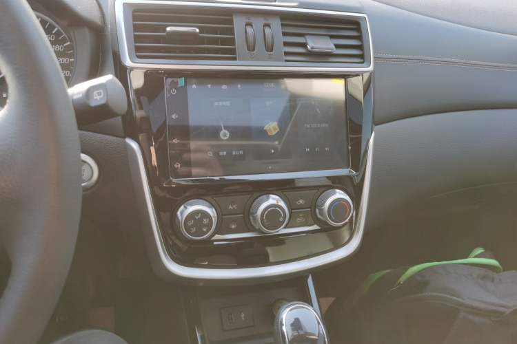 Used Nissan Tiida 2024 1.6L CVT Smart Drive Edition
