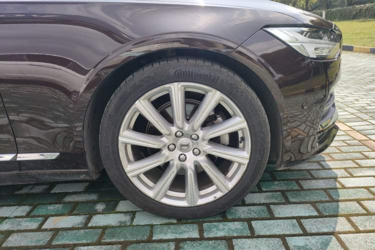 Used Volvo S90 2019 T5 Prestige Edition
