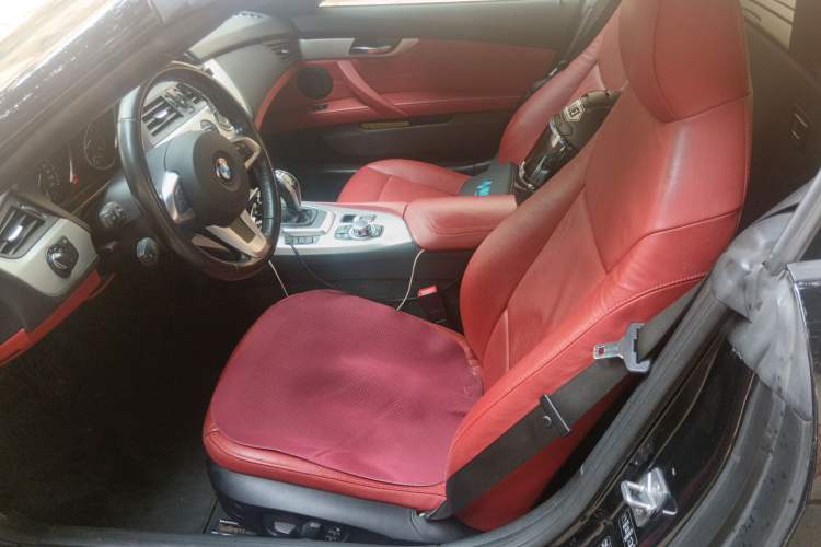 Used BMW Z4 2012 sDrive20i Luxury Model