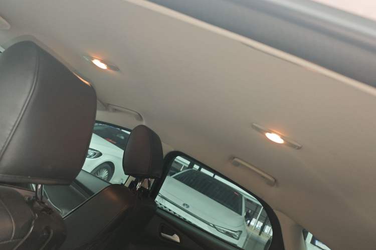 Used Ford Focus 2018 Hatchback Classic 1.6L Manual Comfort Plus SmartDrive Edition
