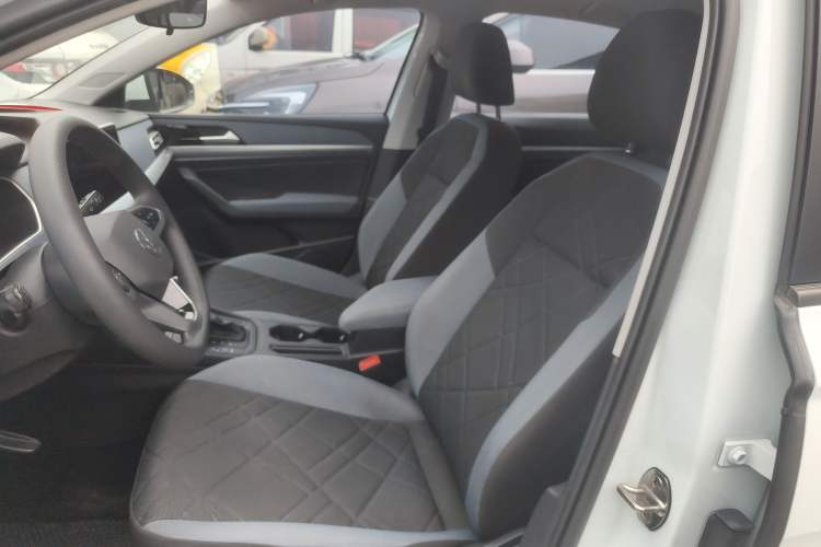 Used Volkswagen Lavida 2023 1.5L Automatic De Yi Edition Left Front Seat