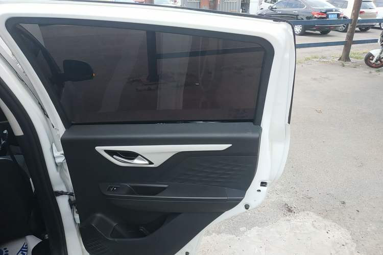 Used SOL E10X 2021 302 km Range Luxury Version 31.4 kWh