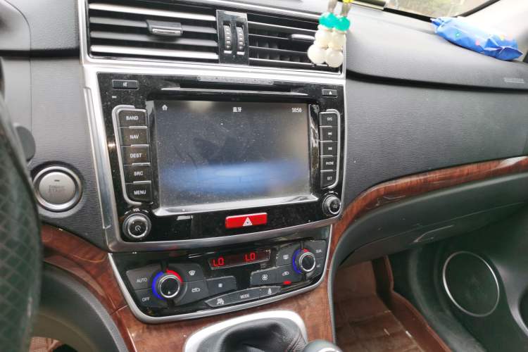 Used Haval H6 2017 Red-Label Sport Edition 1.5T Manual Two-Wheel Drive Elite Model