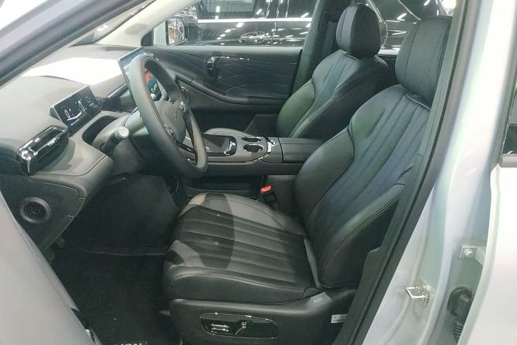 Used AION V 2026 Model Aion Tyrannosaurus Family Edition 650 Zhihao Edition
