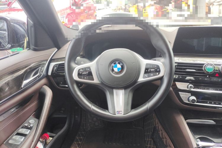 Used BMW 5 Series 2020 525Li M Sport Package Steering Wheel