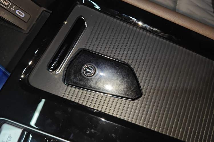 Used Volkswagen Viloran 2024 330TSI Business Edition Vehicle Key