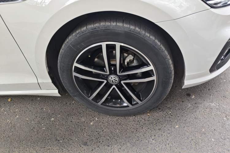 Used Volkswagen Lamando 2019 280TSI DSG Comfort Edition China VI standard