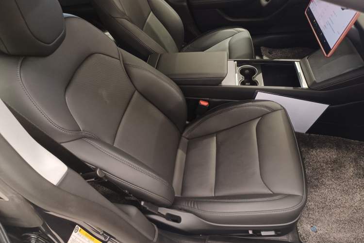 Used Tesla Model 3 2025 Rear-Wheel-Drive Version Right Front Seat