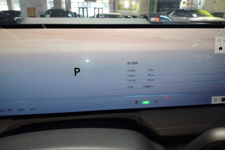 Used Geely Galaxy E8 2025 700 km Long-Range Intelligent Driving Version
