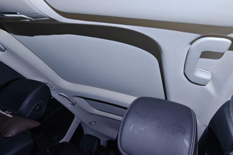 Used Mercedes-Benz C-Class 2017 Facelift C 200 Station Wagon