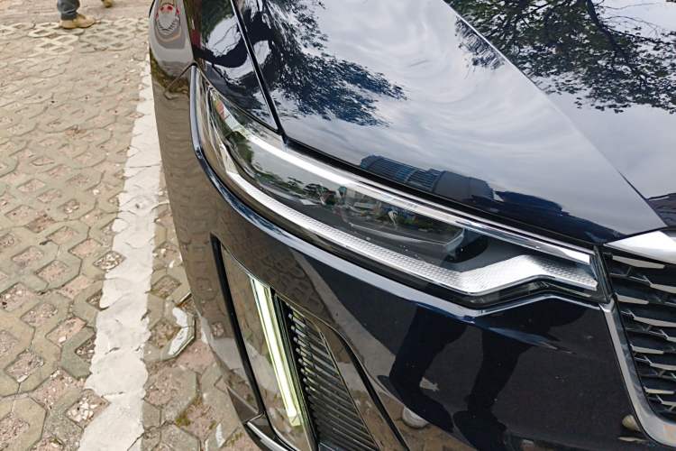 Used Cadillac XT6 2021 28T Six-Seater Four-Wheel-Drive Luxury Version
