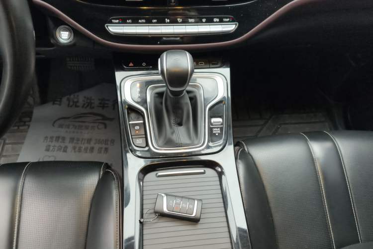 Used GAC Trumpchi M6 2023 PRO 270T DCT Luxury Edition
