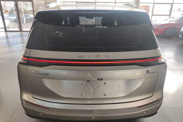 Used AION Y 2024 Younger Star Edition