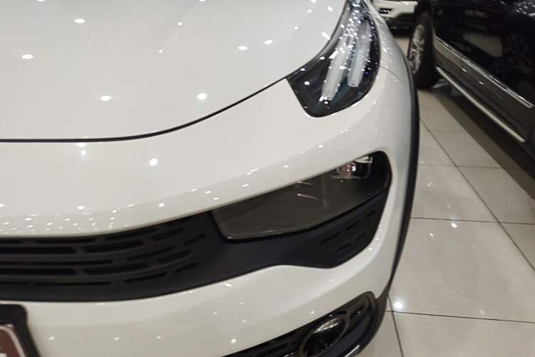 Used Lynk & Co 02 2018 1.5T DCT Two-Wheel Drive Sporty Version China V Standard
