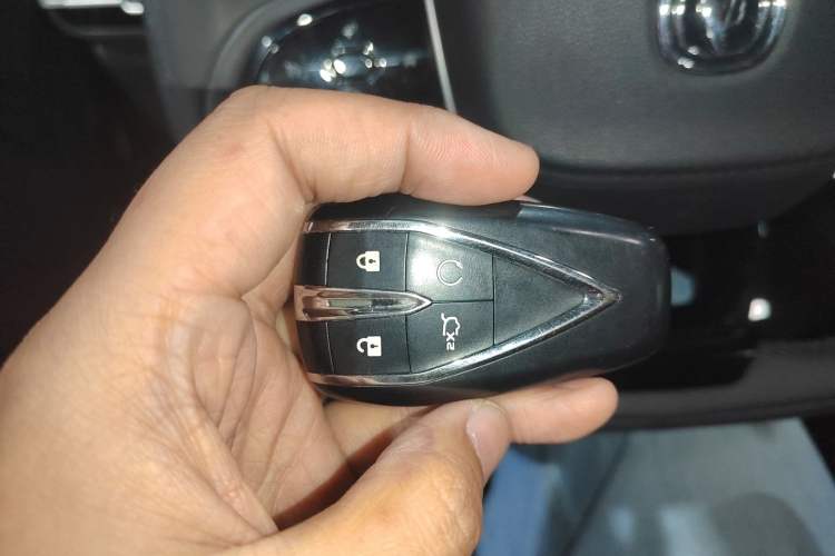 Used CHANGAN Eado 2022 PLUS Blue Whale NE 1.4T GDI DCT Prestige Edition