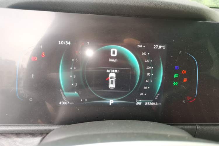 Used Dongfeng Fengon 580 2022 1.5T Automatic Enjoyment Model Instrument Cluster