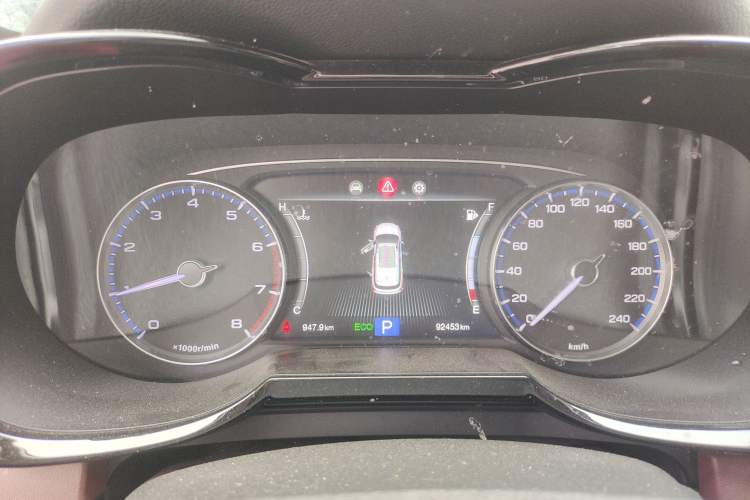 Used GAC Trumpchi GS8 2017 320T Two-Wheel Drive Luxury Smart Connectivity Version (7 Seats)