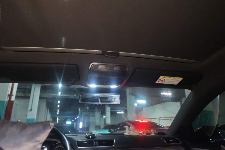 Used Volkswagen FAW-Volkswagen CC 2015 1.8TSI Luxury Model