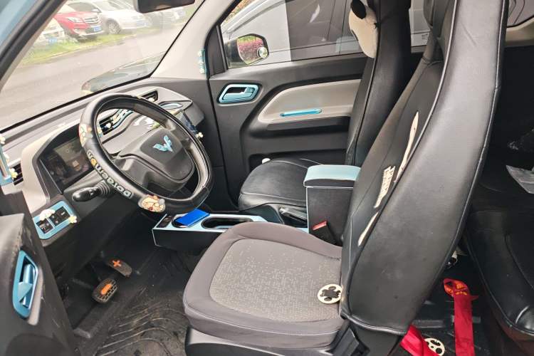 Used Wuling Hongguang MINIEV 2020 Lite Version Lithium Iron Phosphate Left Front Seat